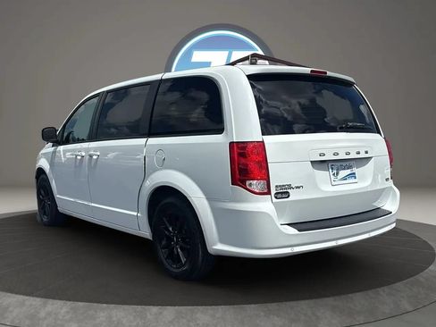 Used 2019 Dodge Grand Caravan SE FWD image 15