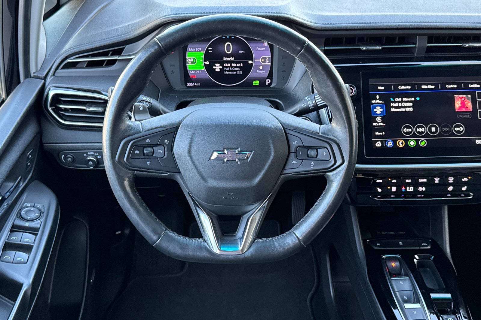 Used 2023 Chevrolet Bolt LT w/ Infotainment Package FWD image 14
