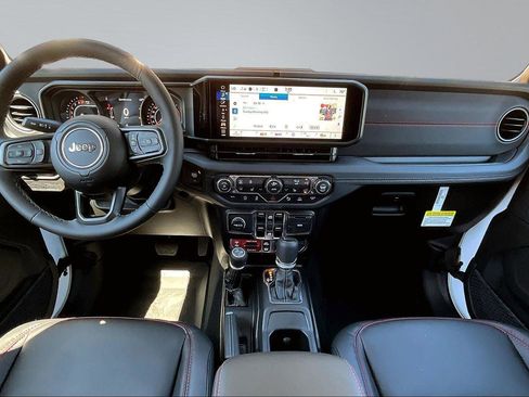 New 2026 Jeep Gladiator Rubicon AWD/4WD image 6