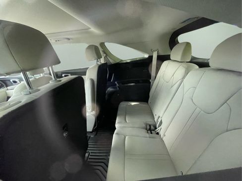 Used 2025 Kia Sorento EX w/ EX Panoramic Sunroof Package FWD image 25