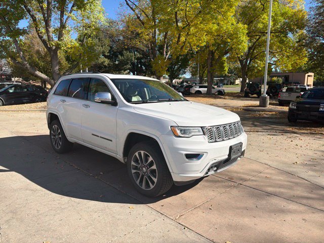 Used 2018 Jeep Grand Cherokee Overland AWD/4WD image 8