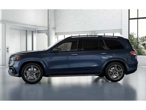 New 2026 Mercedes-Benz GLS 450 4MATIC image 10