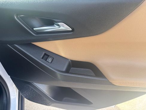 Used 2025 Chevrolet Equinox ACTIV w/ Safety and Technology Package image 42