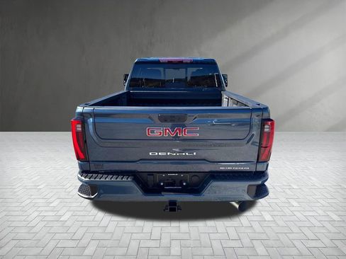 New 2026 GMC Sierra 2500 Denali w/ Denali Reserve Package image 5