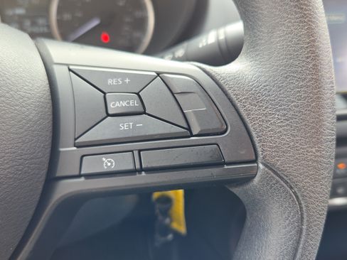 Used 2024 Nissan Versa S w/ S Plus Package FWD image 24