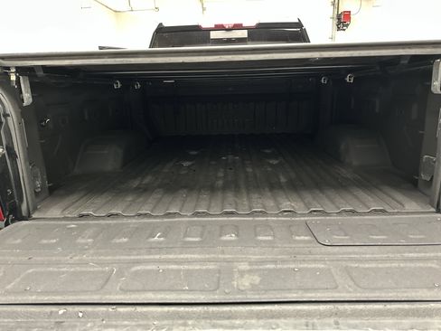 Used 2020 Chevrolet Silverado 2500 High Country image 18