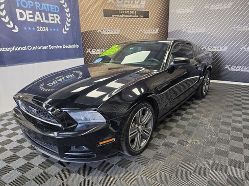Used 2014 Ford Mustang Coupe w/ V6 Performance Package RWD image 1