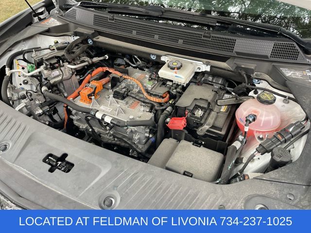 Used 2024 Chevrolet Equinox EV LT w/ Active Safety Package 3 FWD image 28