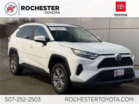 Certified 2024 Toyota RAV4 LE image 1