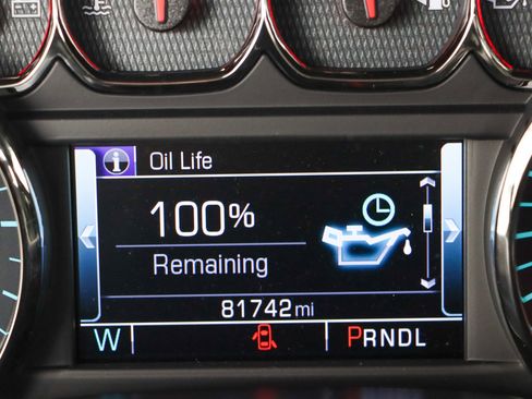 Used 2018 Chevrolet Silverado 1500 LT w/ All Star Edition image 16