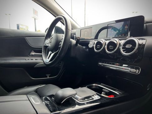 Used 2019 Mercedes-Benz A 220 image 26