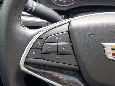 Certified 2023 Cadillac XT5 Premium Luxury w/ LPO, Floor Liner Package image 16