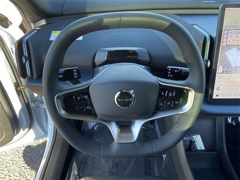 New 2025 Volvo EX30 Ultra w/ Protection Package Premier image 21