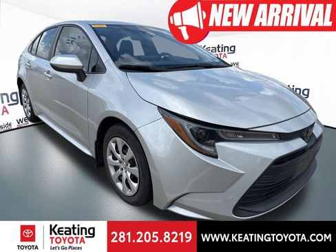 Certified 2023 Toyota Corolla LE image 1