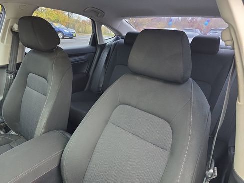 Used 2022 Honda Civic LX image 15