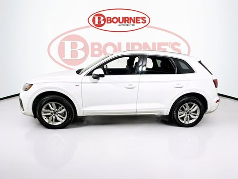 Used 2023 Audi Q5 2.0T Premium w/ Convenience Package image 7