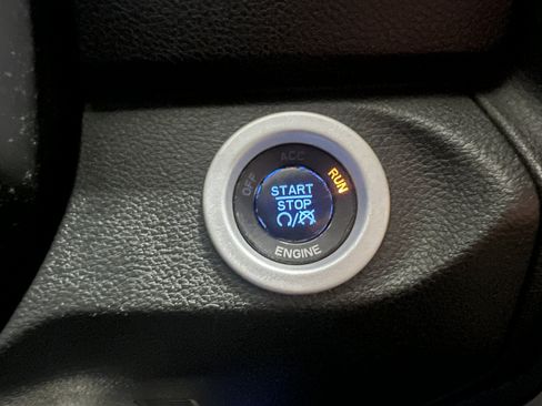 Used 2016 RAM 1500 Sport RWD image 22