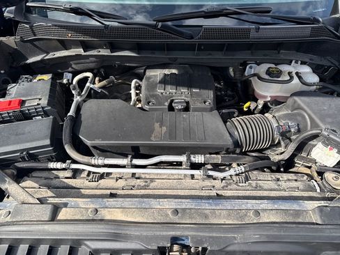 Used 2024 Chevrolet Silverado 1500 LT image 26