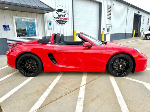 Used 2015 Porsche Boxster RWD image 9