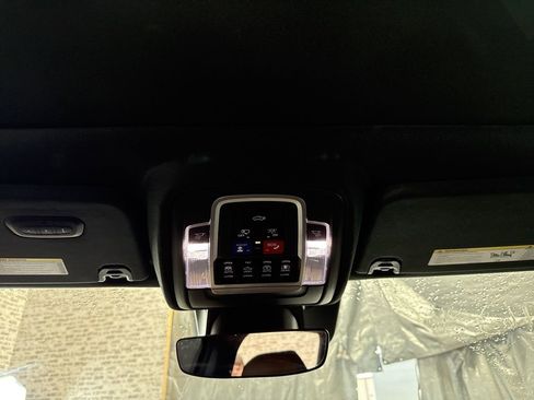 Used 2019 RAM 1500 Limited image 22