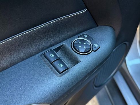 Used 2021 Ford Mustang Shelby GT500 w/ Technology Package image 23