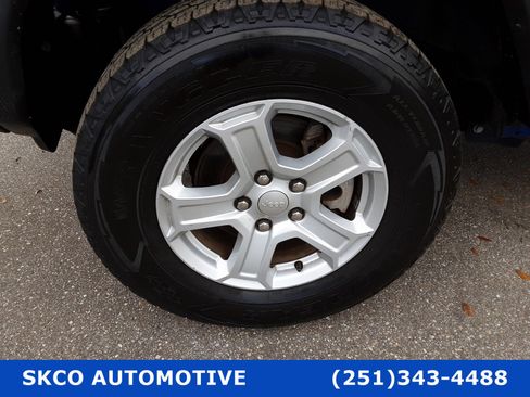 Used 2020 Jeep Wrangler Unlimited Sport S image 9