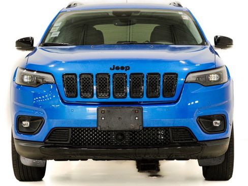Used 2023 Jeep Cherokee Altitude Lux w/ Lux Elite Package AWD/4WD image 2