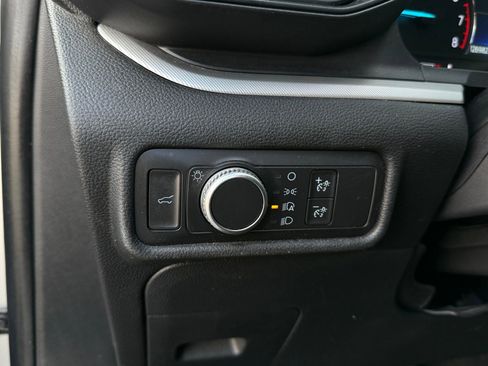 Used 2020 Ford Explorer XLT image 34