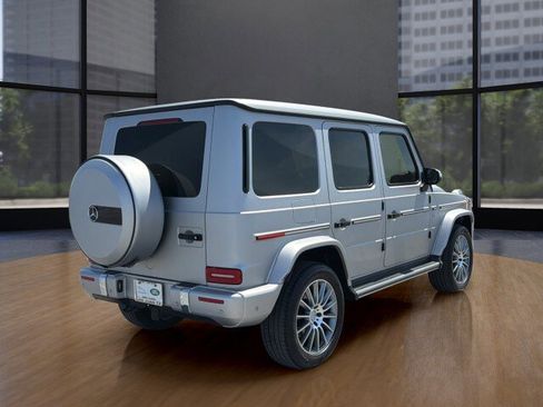 Used 2022 Mercedes-Benz G 550 image 16