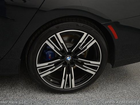 Used 2024 BMW i7 M70 w/ Executive Package image 44