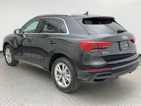 Certified 2024 Audi Q3 2.0T Premium Plus w/ Premium Plus Package image 4