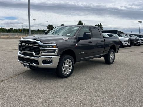 New 2026 RAM 2500 Big Horn AWD/4WD image 2