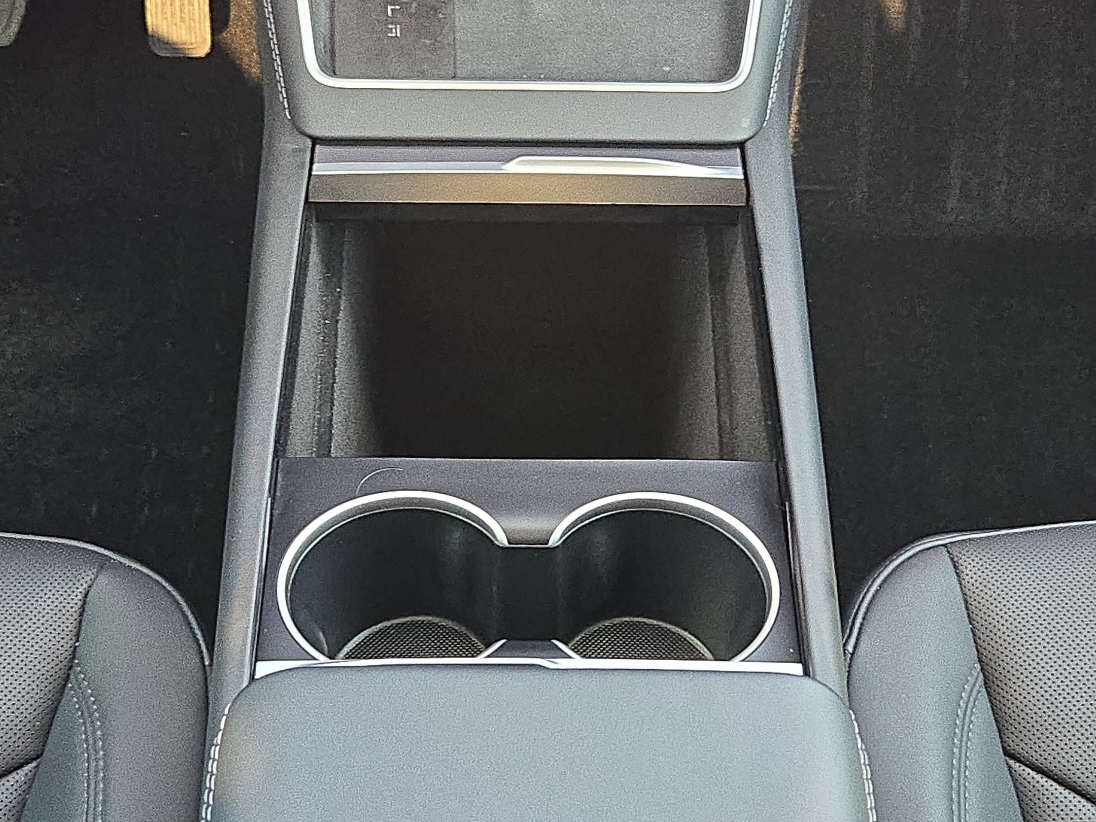 Used 2026 Tesla Model Y AWD image 19