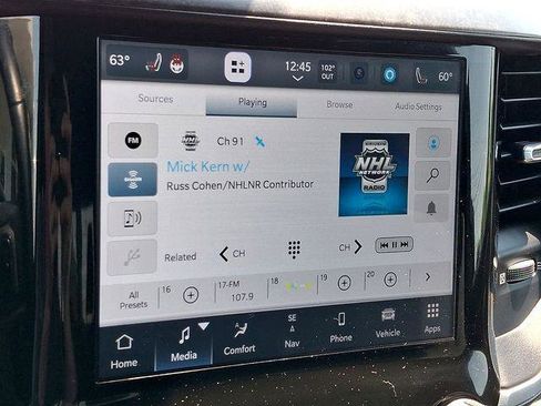 Certified 2022 RAM 1500 Big Horn AWD/4WD image 17