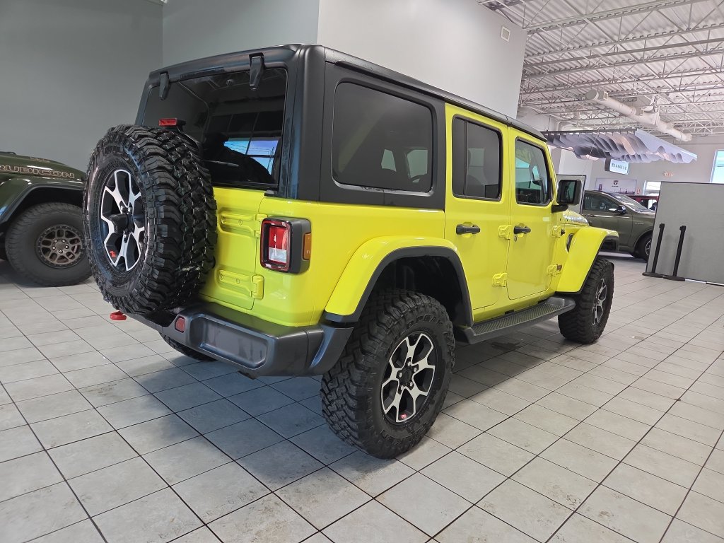 Used 2023 Jeep Wrangler Unlimited Rubicon w/ Cold Weather Group AWD/4WD image 7
