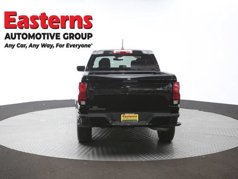 Used 2023 Chevrolet Colorado W/T RWD image 33