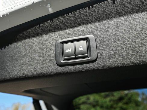 New 2025 Mitsubishi Outlander SE AWD/4WD image 9