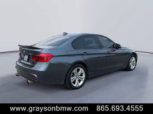 Used 2017 BMW 330i xDrive Sedan AWD/4WD image 3