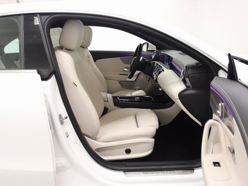 Certified 2025 Mercedes-Benz CLA 250 4MATIC image 21