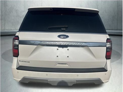 Used 2019 Ford Expedition Platinum AWD/4WD image 11