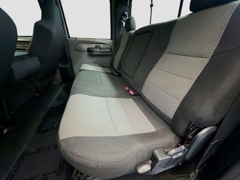 Used 2006 Ford F250 XLT image 12