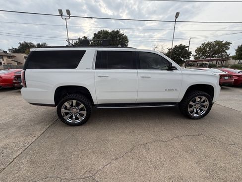 Used 2018 GMC Yukon XL SLT image 8