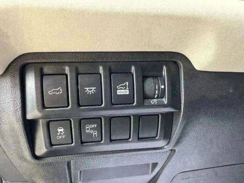 Used 2020 Subaru Ascent Limited w/ Technology Package image 9