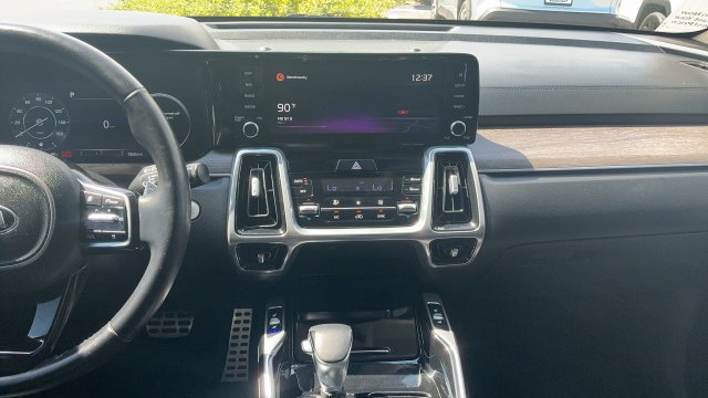 Used 2021 Kia Sorento SX Prestige AWD/4WD image 37
