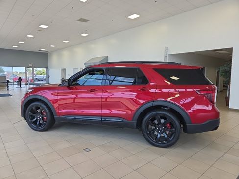 Used 2023 Ford Explorer ST w/ Equipment Group 401A image 10