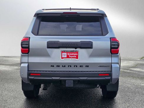 Certified 2025 Toyota 4Runner TRD Off-Road Premium image 5