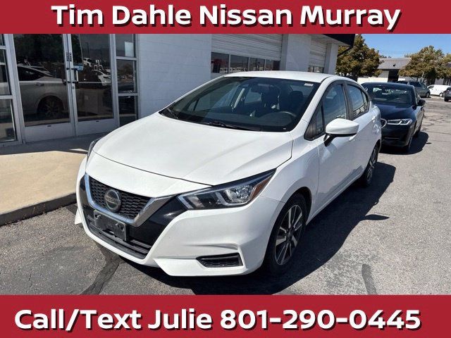 Used 2022 Nissan Versa SV FWD image 3