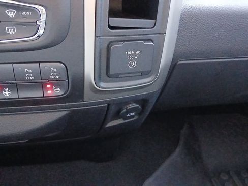 Used 2018 RAM 1500 Big Horn AWD/4WD image 43