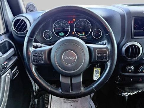Used 2012 Jeep Wrangler Unlimited Sport AWD/4WD image 18