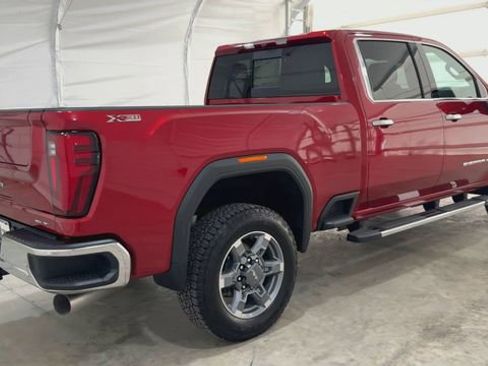New 2026 GMC Sierra 2500 SLT w/ SLT Premium Package AWD/4WD image 8
